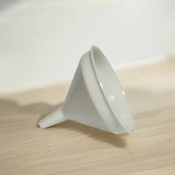 Funnel Medium 16cm - Image 7